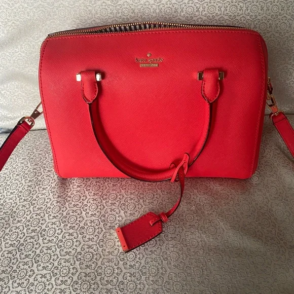 NWOT Kate Spade Saffiano Leather Crossbody Bag - Picture 1 of 4